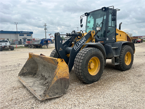 2018 DEERE 344L TBA